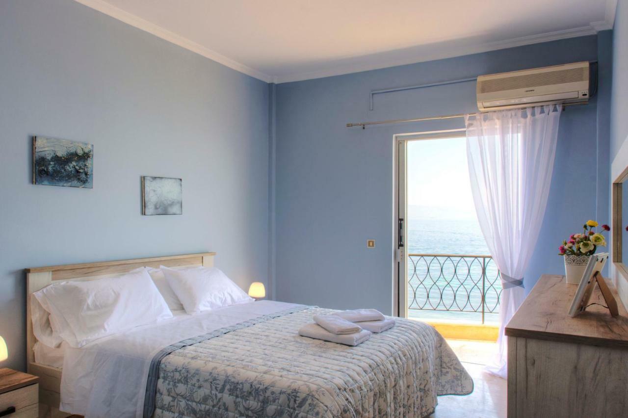 T8 Apartment On The Beach Benitses  Exteriér fotografie